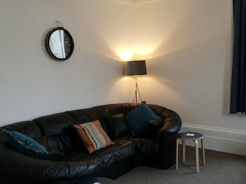 Coastal Escape Sandgate - Image 1
