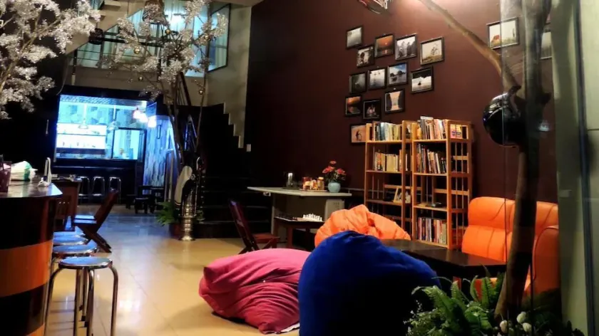 Ha Long Happy Hostel - Image 1