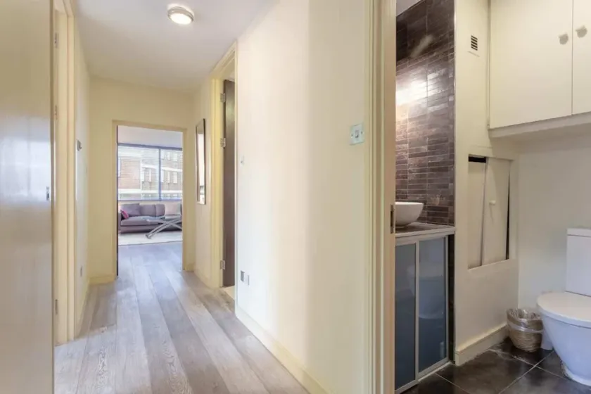Incredible, Modern Apartment in South Kensington - Image 1