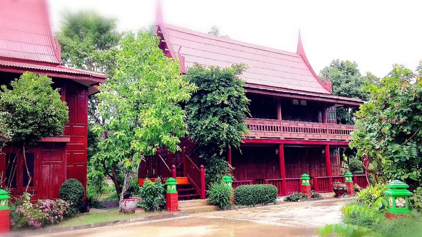 Jaroenrat Resort - Image 1