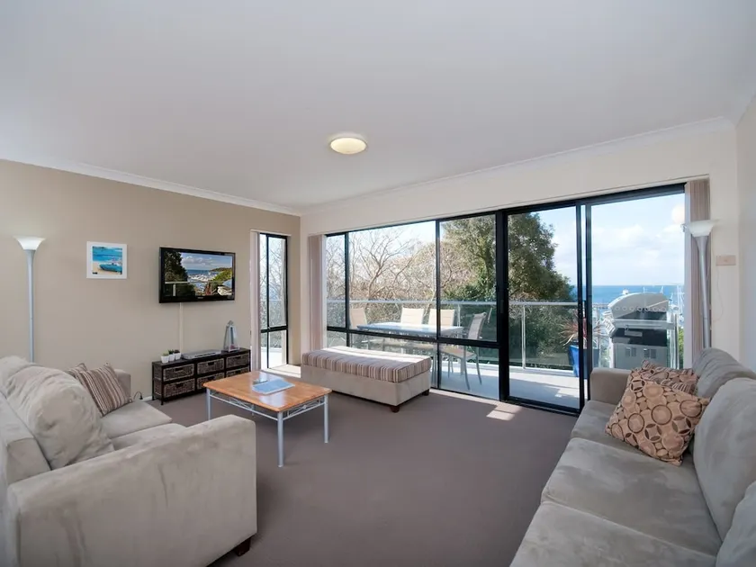 Paradiso, Unit 1/1 Laman Street - Image 1
