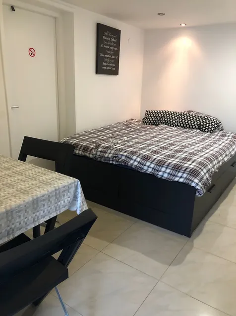 Cozy Suite On Edge Of Amsterdam Amstelveen - Image 1