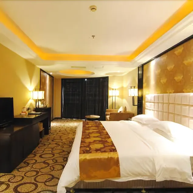 Jurong Hotel - Image 1
