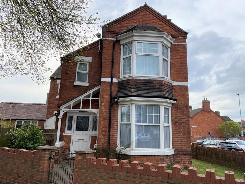 Eastdene House - Image 1