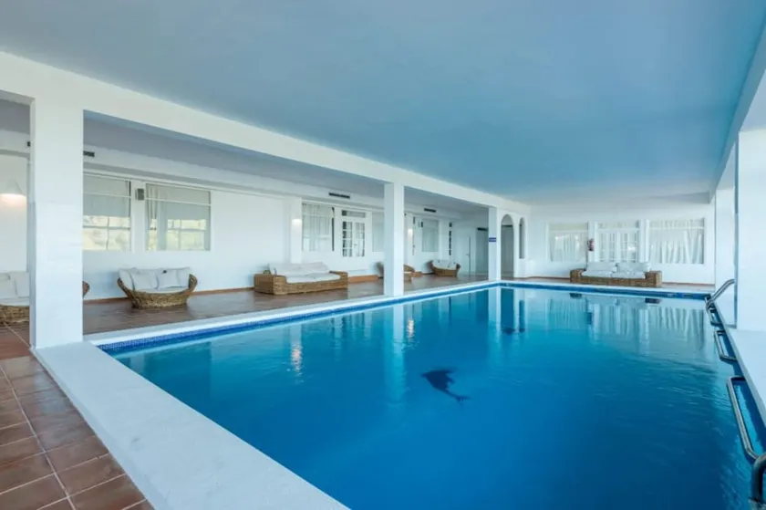 Victoria Sunset Suites - Image 1