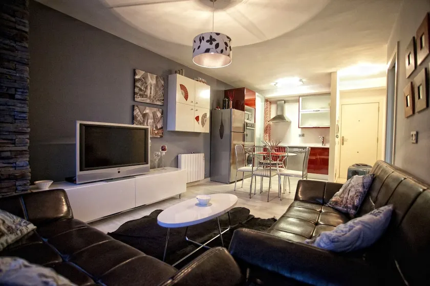 Apartamentos Castron Douro - Image 1