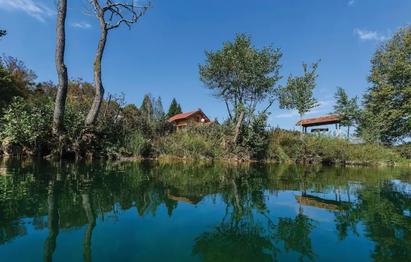 Amazing Home in Zadoborje with Outdoor Swimming Pool, Hot Tub & 2 Bedrooms - Image 1