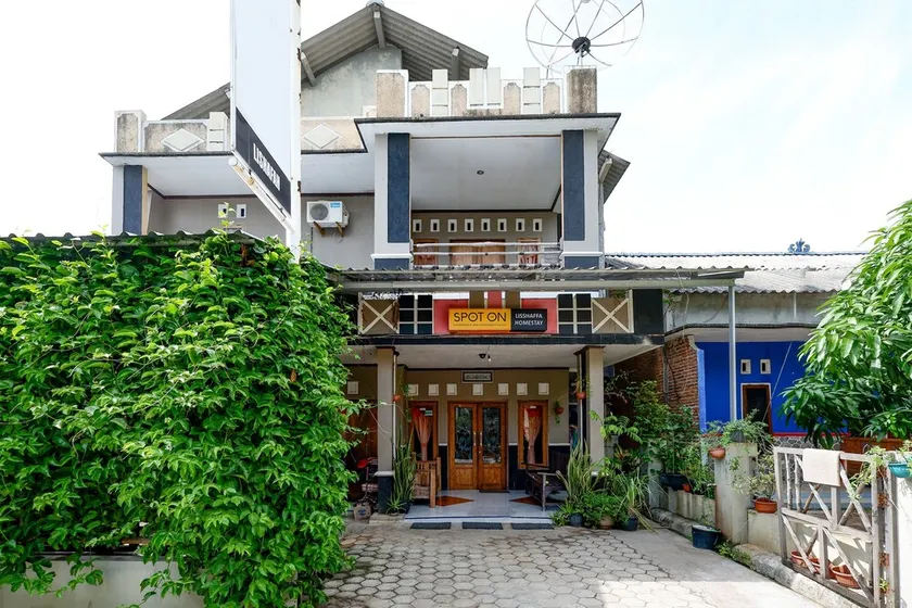 OYO 2430 Lisshaffa Homestay - Image 1