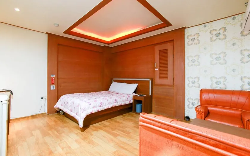Goodstay Roma Motel - Image 1