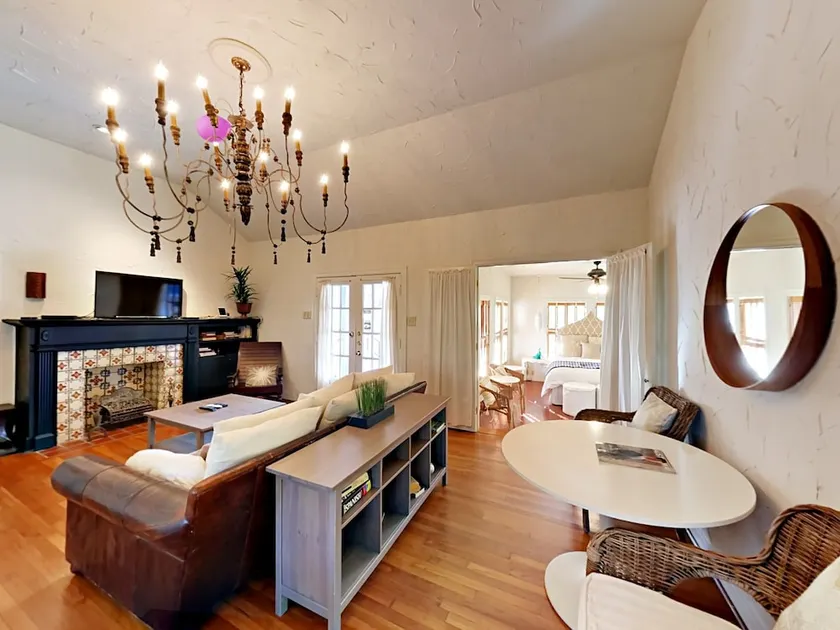 Moroccan Inspired Retreat in SoLa by RedAwning - Image 1