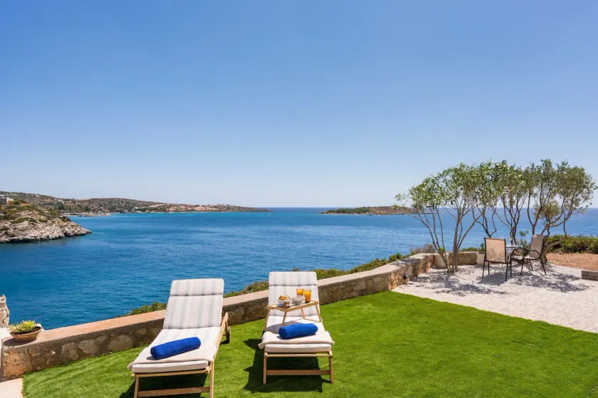 Cap Bleu Seafront Holiday Home - Image 1