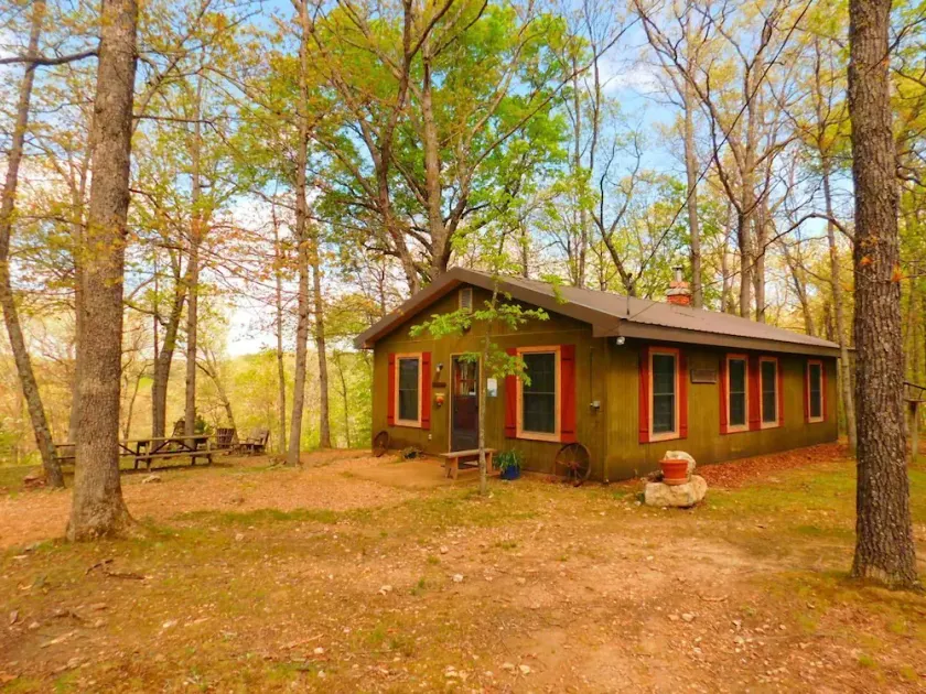 Rock Eddy Bluff Farm - Image 1