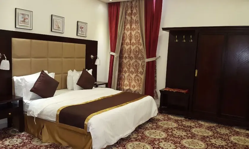 Julanar Alsharq Suites - Image 1