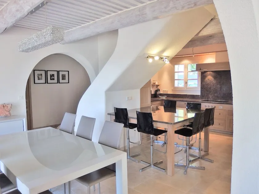 Modern Villa With Heated, Private Swimming Pool Near Mont Ventoux - Image 1