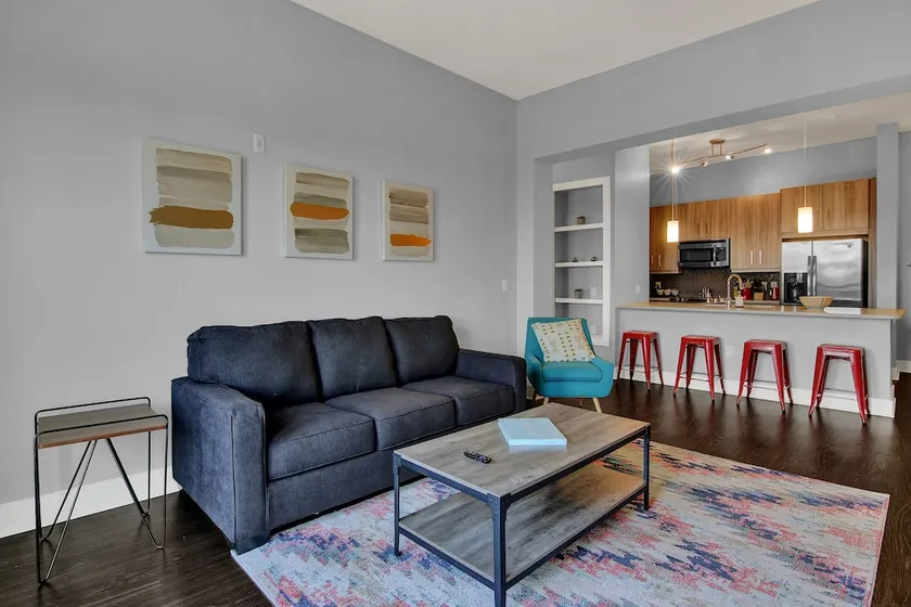 Kasa Charlotte Uptown Apartments - Image 1