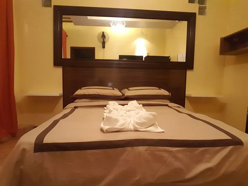 Mactan Breeze Airport Bed & Breakfast - Image 1