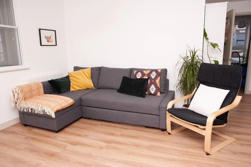 1 Bedroom Flat in the Heart of Bristol - Image 1