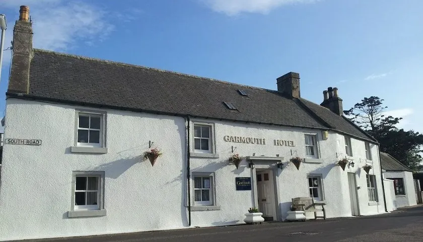 Garmouth Hotel - Image 1