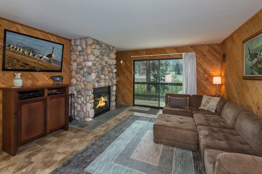 River Rock Base 29 3 Bedroom Condo - Image 1