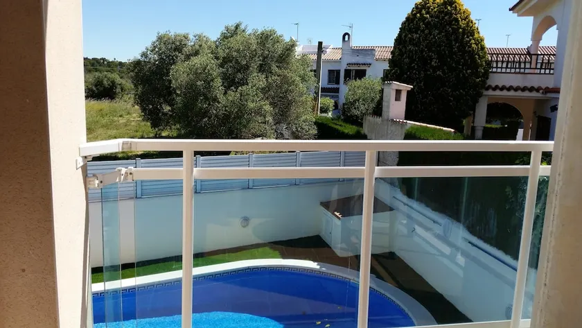 Apartment With 3 Bedrooms in Sant Salvador, With Shared Pool and Balcony - 200 m From the Beach - Image 1