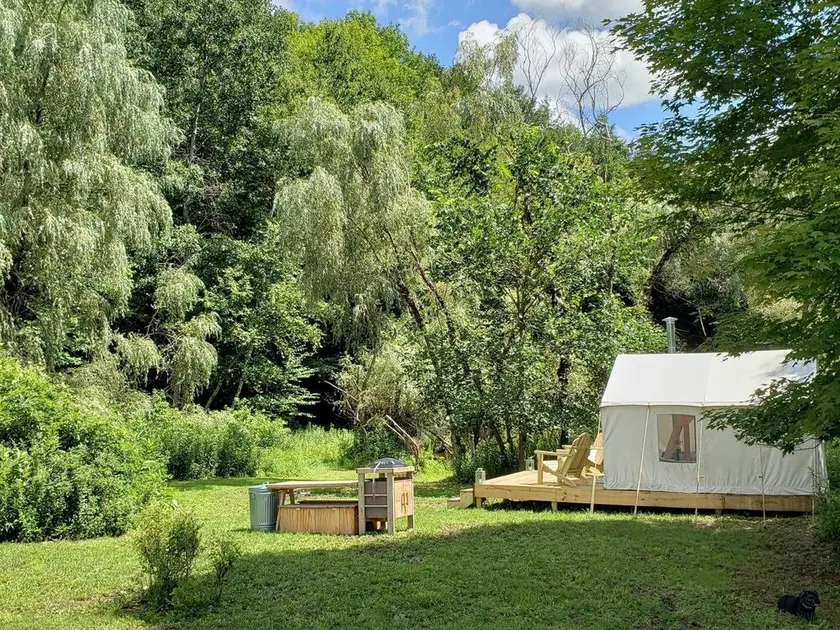 Tentrr - Brewery Place Meadow - Image 1