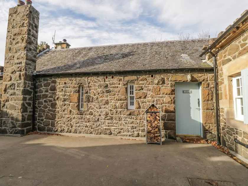 Blane Cottage - Image 1