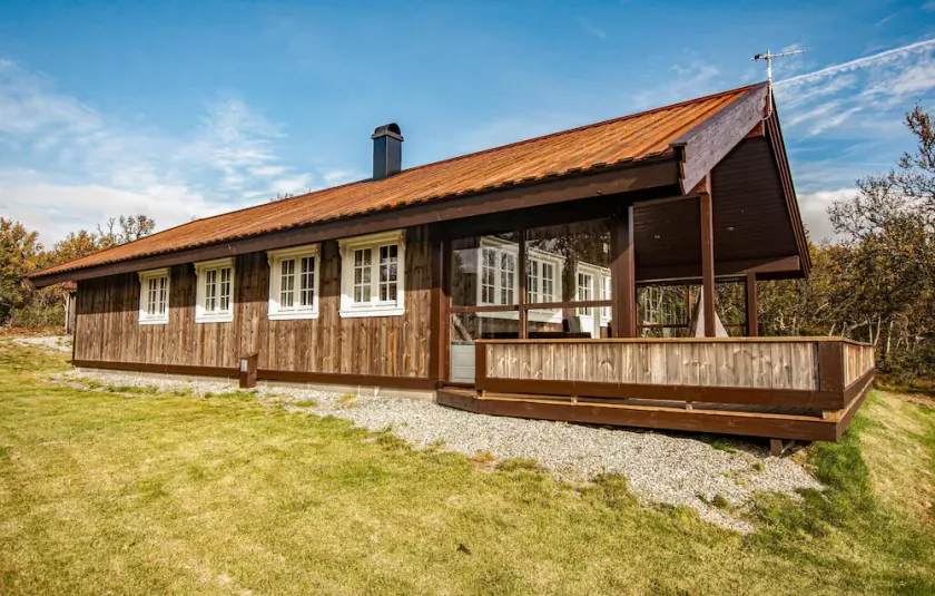 Beautiful Home in Vingelen With 3 Bedrooms and Wifi - Image 1