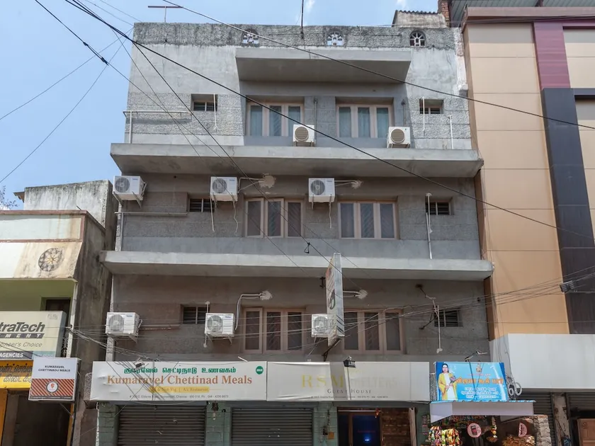 Rsm Shelters By OYO Rooms - Image 1