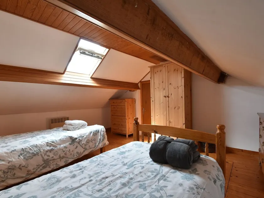 Lavish Cottage in Maël-carhaix With Private Terrace - Image 1