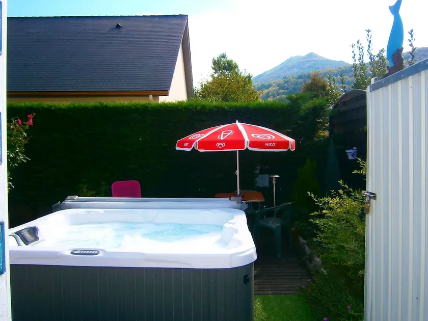 Appartement d'une chambre avec jacuzzi jardin clos et wifi a Lourdes - Image 1