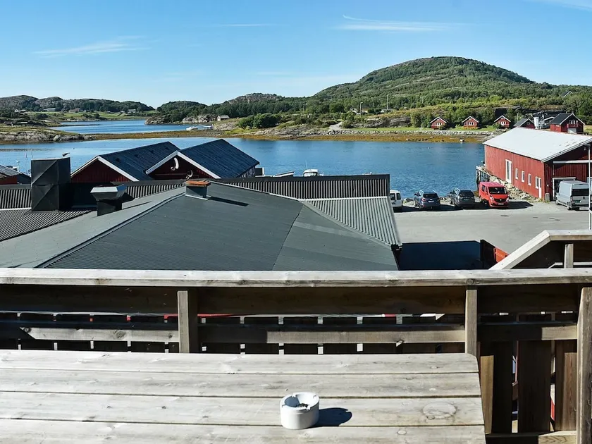 3 Person Holiday Home in Lysøysundet - Image 1