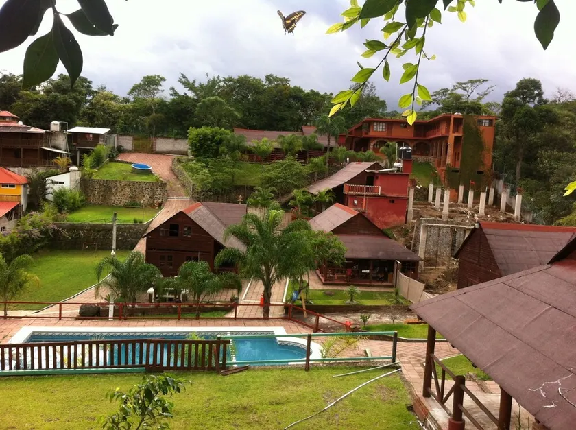 Country Club Xalapa Living by Rotamundos - Image 1