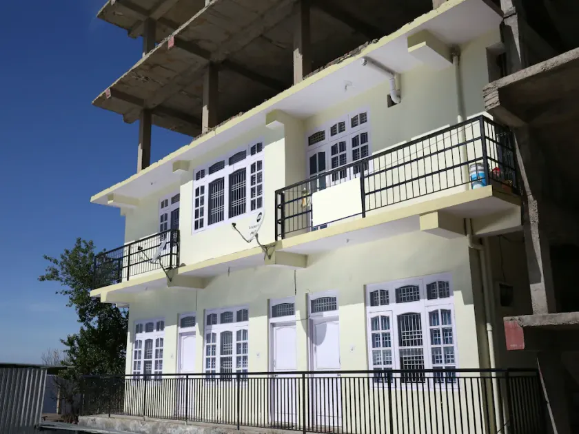 OYO 12310 Home Hill Top 2BHK Kamayana - Image 1