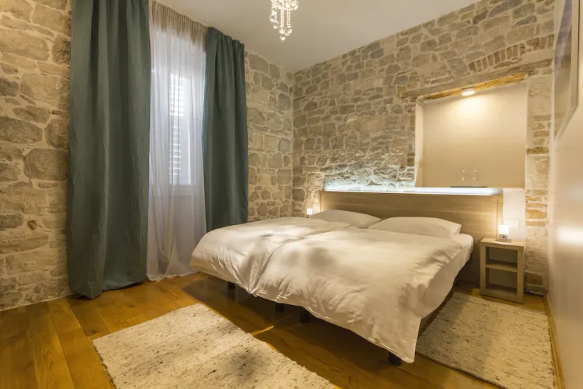 Tifani Luxury Rooms - Image 1