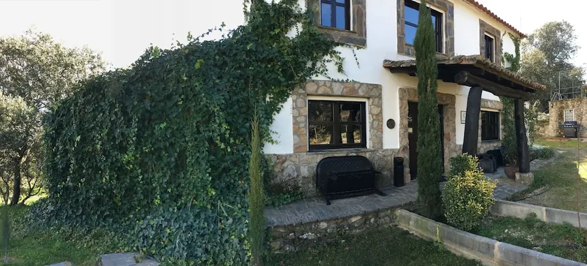 Casa De La Viña - Image 1