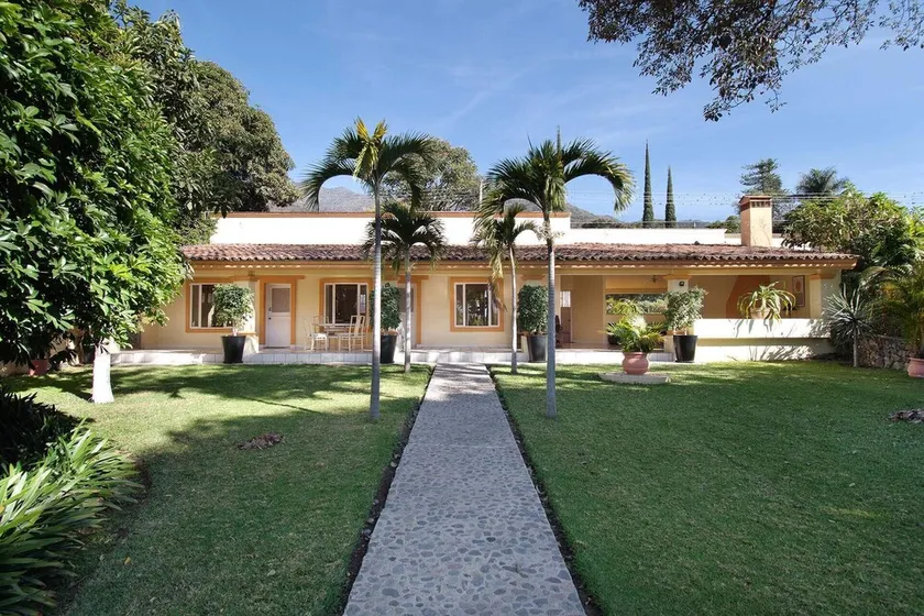 Mexico Casa Jardín - Image 1
