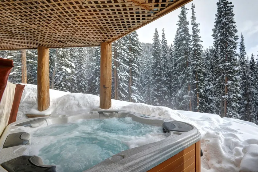 Paradise Meadow Lodge - Image 1