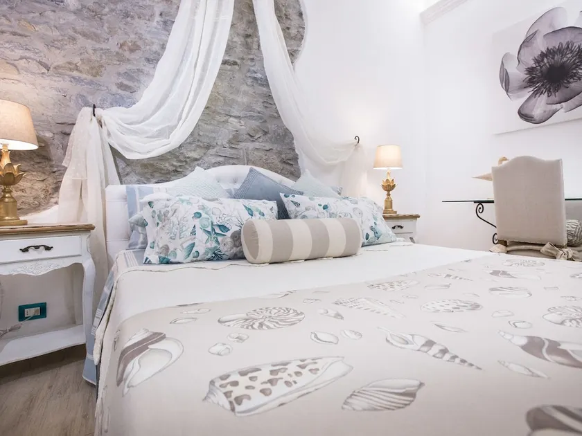 Antica Ancora Bed & Breakfast - Image 1