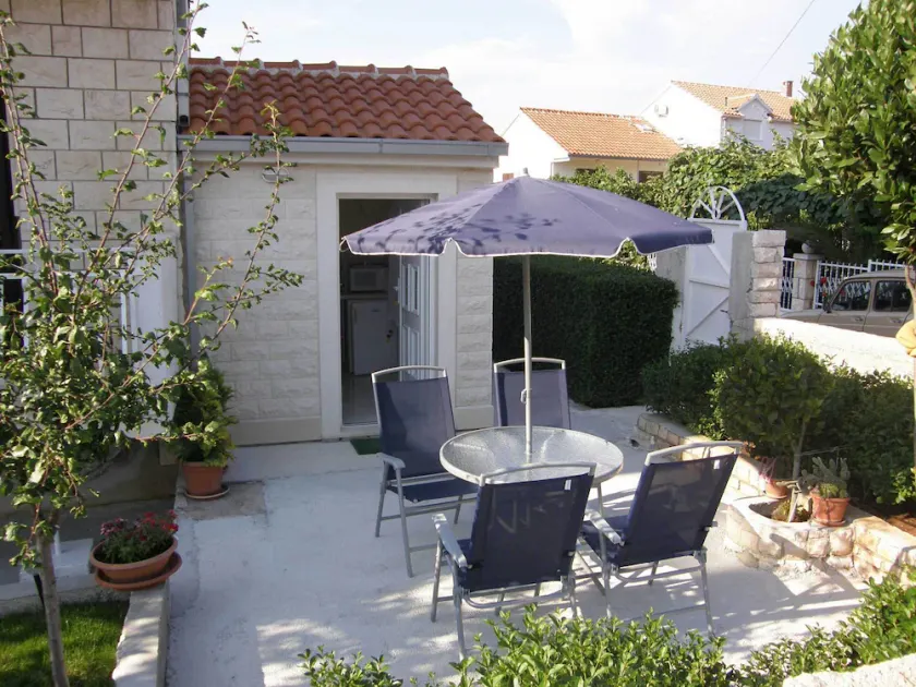 Ali - Modern Apartments - A1 - Image 1