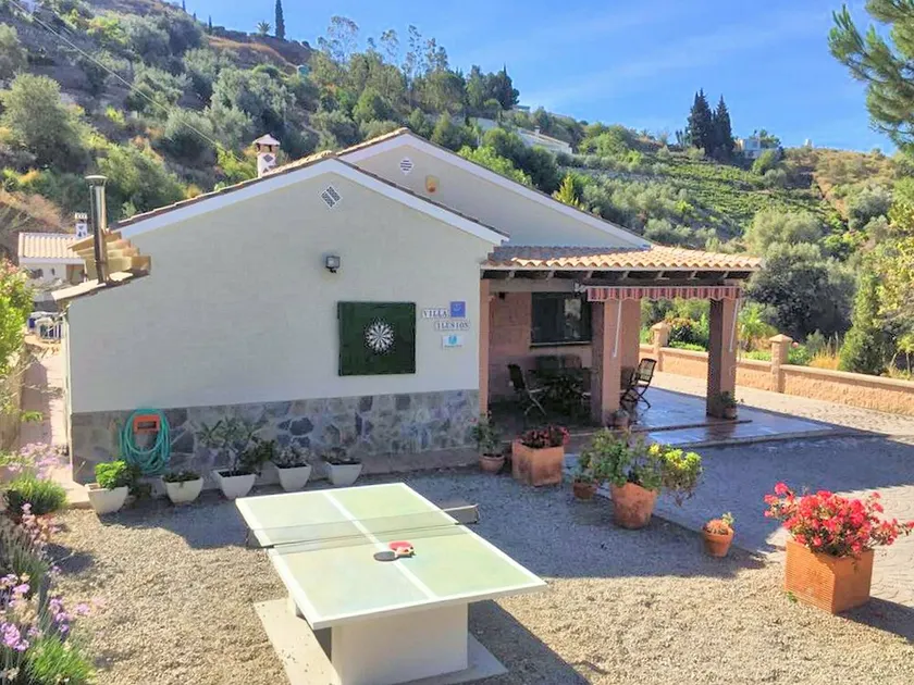 Independent Villa With Private Pool on an Estate in Sayalonga Costa del Sol - Image 1