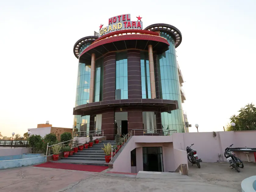 Hotel Grand Tara by OYO Rooms - Image 1