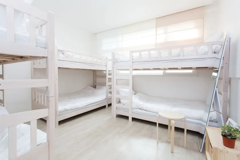 Issue Seoul Guesthouse - Image 1