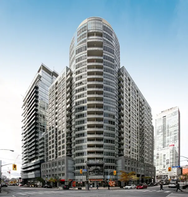 The Element by Park Suites Toronto - Image 1