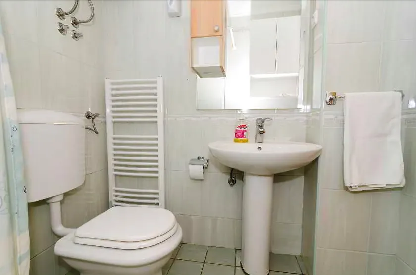 Guest House Kalauz - Image 1