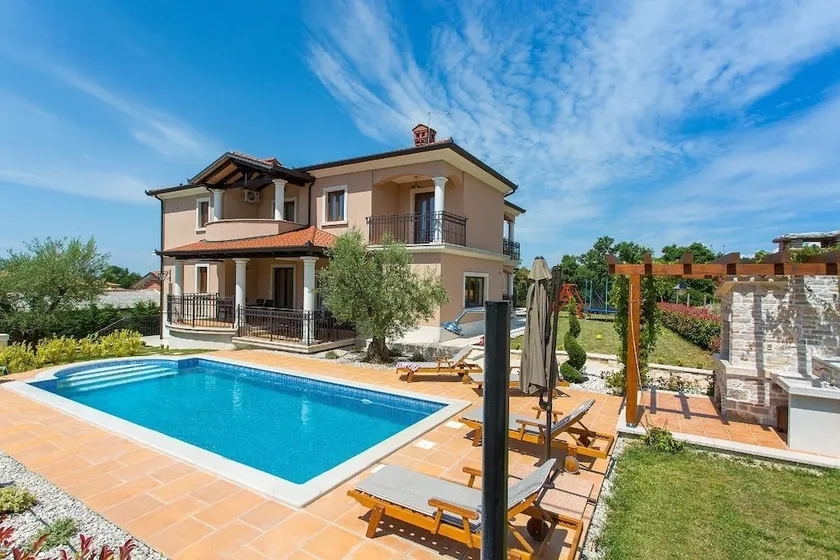 Casa Deklic - Image 1