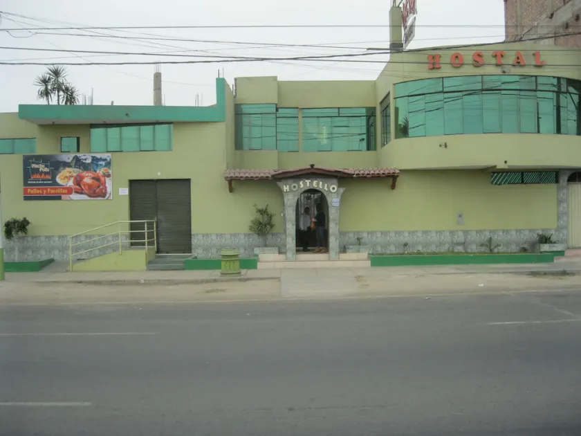 Hostal Hostello - Lima Airport - Image 1