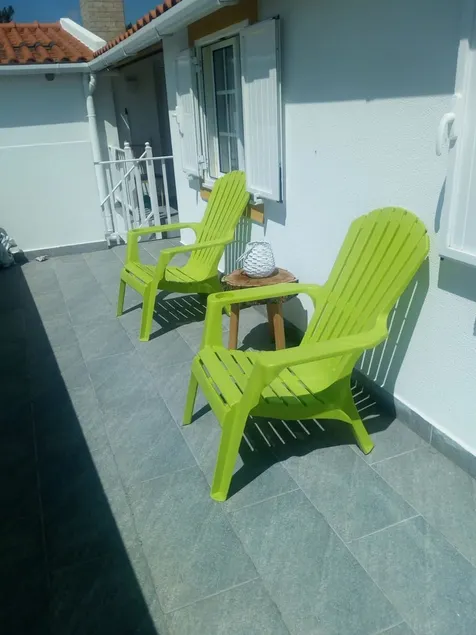 House With 2 Bedrooms in Vila Nova de Santo André, With Enclosed Garde - Image 1