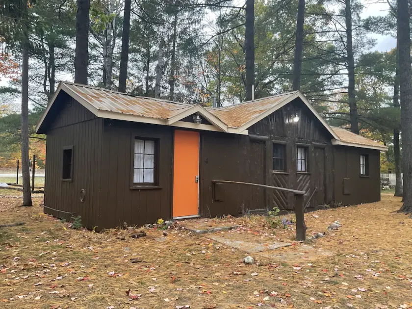 Fireside Village Cabins - Image 1