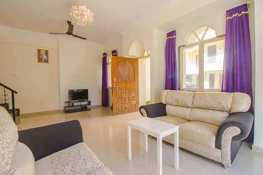 OYO 19335 Home Spacious 3 BHK Villa Thivim - Image 1
