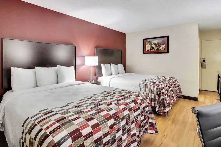 Red Roof Inn Boardman - Image 1